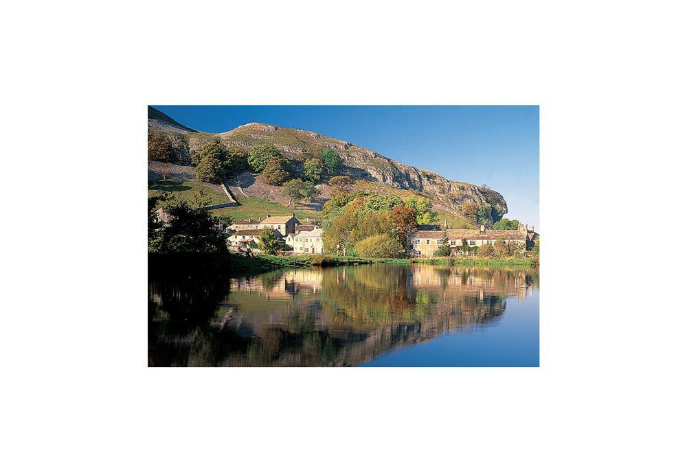 Kilnsey Crag postcard | Great Stuff from Cardtoons