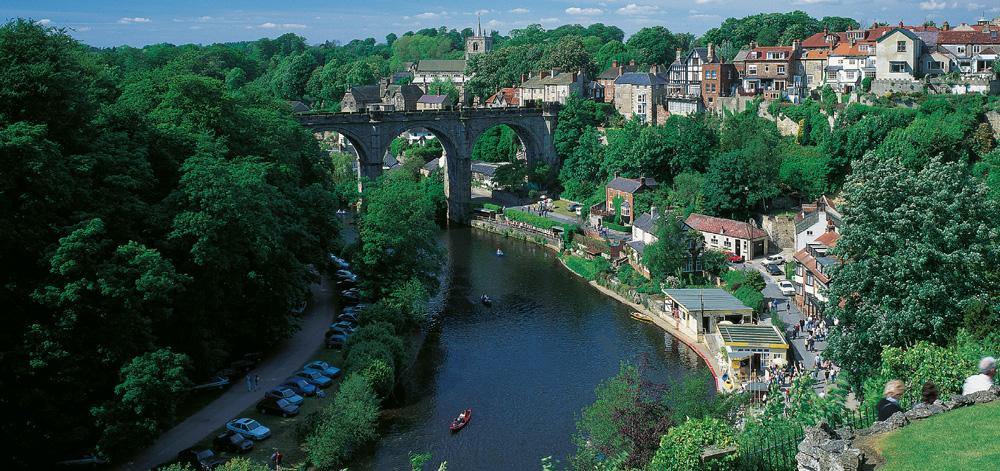 Knaresborough postcard | Great Stuff from Cardtoons